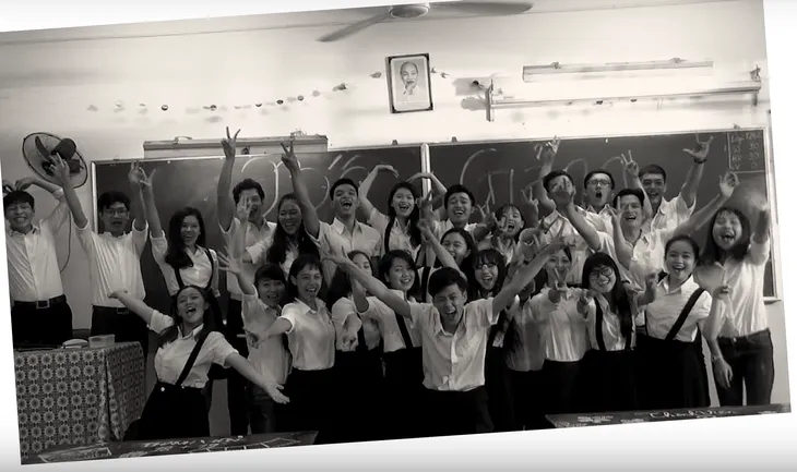 Thùy Chi ra mắt MV lấy nước mắt hàng triệu học sinh cuối cấp - Ảnh 5. Thùy Chi ra mắt MV lấy nước mắt hàng triệu học sinh cuối cấp - Ảnh 5.