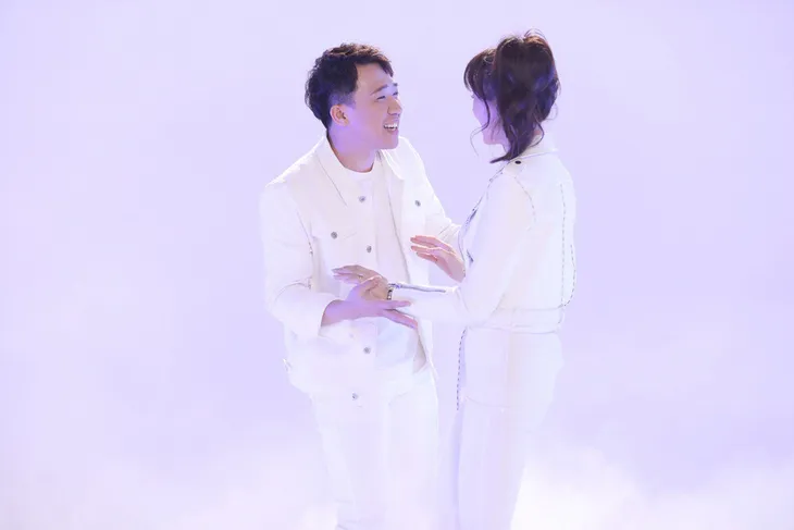 Hari Won chưa sẵn sàng có con vì từng bị ung thư - Ảnh 1. Hari Won chưa sẵn sàng có con vì từng bị ung thư - Ảnh 1.