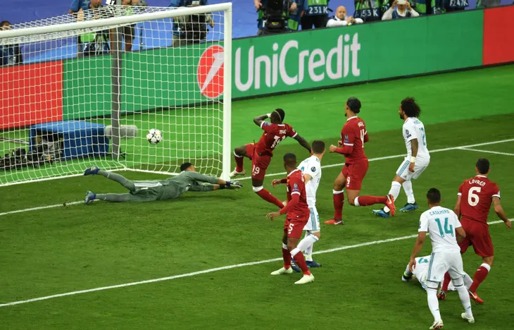 Real 3-1 Liverpool: Những khoảnh khắc ấn tượng trong trận chung kết Champions League - Ảnh 16. Real 3-1 Liverpool: Những khoảnh khắc ấn tượng trong trận chung kết Champions League - Ảnh 16.