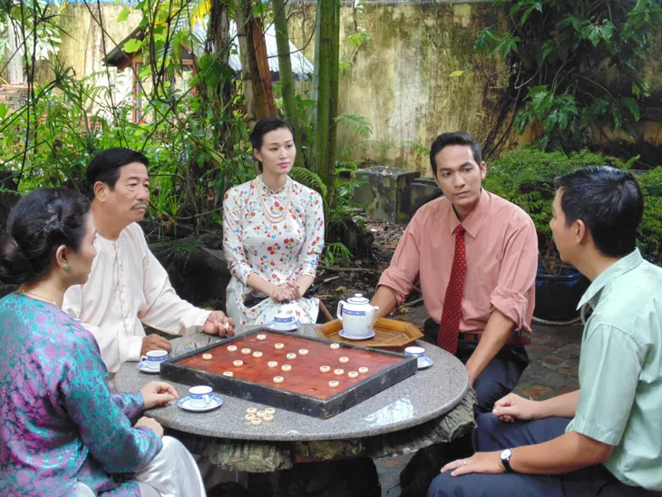 Khánh My và Ngân Khánh trở lại thời xưa hóa Mỹ nhân Sài Thành - Ảnh 1. Khánh My và Ngân Khánh trở lại thời xưa hóa Mỹ nhân Sài Thành - Ảnh 1.