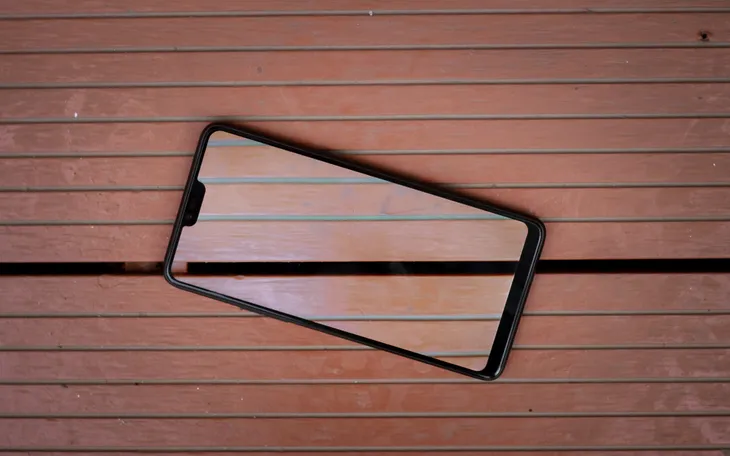 Oppo F7 có thêm phiên bản kim cương đen - Ảnh 4. Oppo F7 có thêm phiên bản kim cương đen - Ảnh 4.