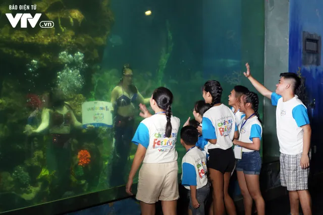 Liên hoan thiếu nhi quốc tế VTV: Các bạn nhỏ vui chơi thỏa thích ở Vinpearl Land Nha Trang - Ảnh 11. Liên hoan thiếu nhi quốc tế VTV: Các bạn nhỏ vui chơi thỏa thích ở Vinpearl Land Nha Trang - Ảnh 11.
