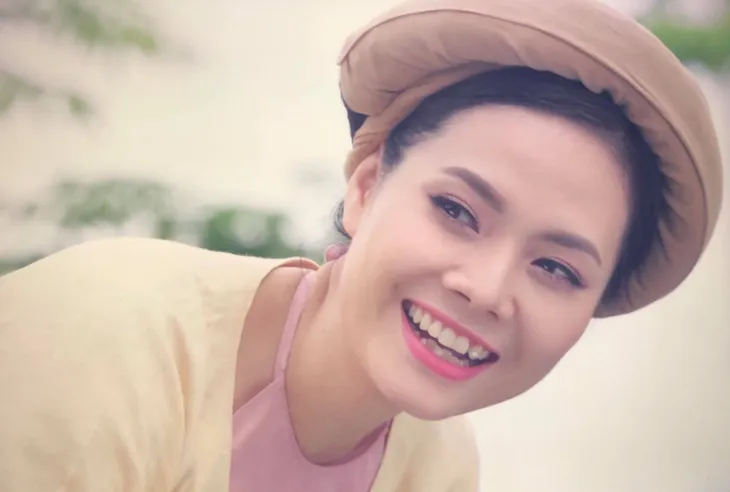 Sao mai Lương Nguyệt Anh ra mắt MV “Bộ đội về làng” mừng chiến thắng Điện Biên Phủ - Ảnh 2. Sao mai Lương Nguyệt Anh ra mắt MV “Bộ đội về làng” mừng chiến thắng Điện Biên Phủ - Ảnh 2.