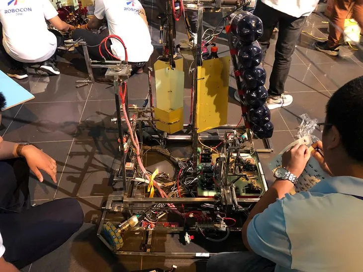 32073328_1422513337894525_6991217781538553856_n 32073328_1422513337894525_6991217781538553856_n