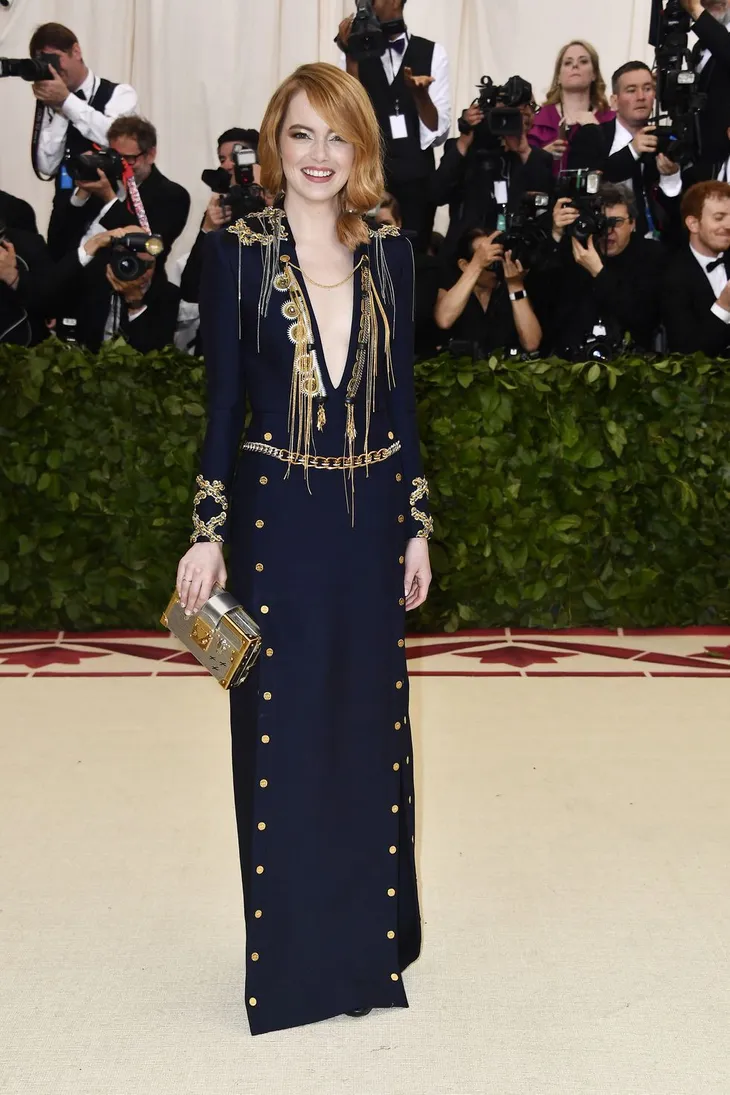 Những bộ cánh nổi bật nhất Met Gala 2018 - Ảnh 12. Những bộ cánh nổi bật nhất Met Gala 2018 - Ảnh 12.