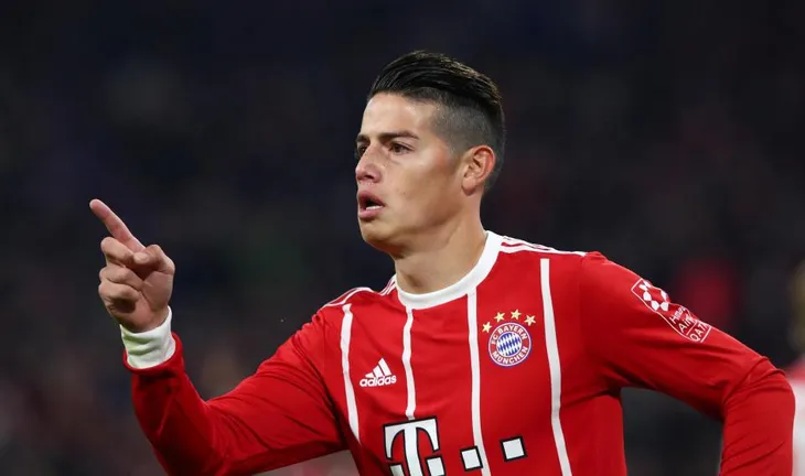 ĐHTB Champions League 2017/18: Đủ bộ Ronaldo, Messi và Salah - Ảnh 5. ĐHTB Champions League 2017/18: Đủ bộ Ronaldo, Messi và Salah - Ảnh 5.