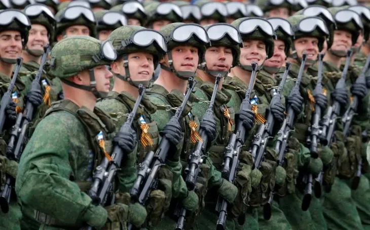 Nga diễu binh hoành tráng nhân kỷ niệm Ngày Chiến thắng - Ảnh 8. Nga diễu binh hoành tráng nhân kỷ niệm Ngày Chiến thắng - Ảnh 8.