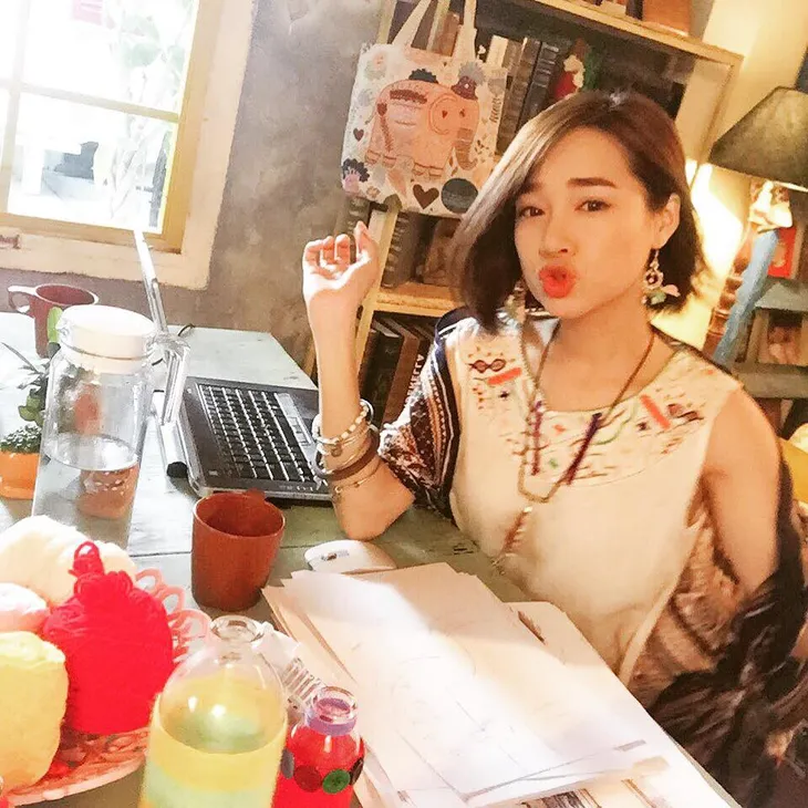 Vai mới mạnh mẽ, cá tính nhưng liệu Nhã Phương còn rơi nước mắt? - Ảnh 7. Vai mới mạnh mẽ, cá tính nhưng liệu Nhã Phương còn rơi nước mắt? - Ảnh 7.