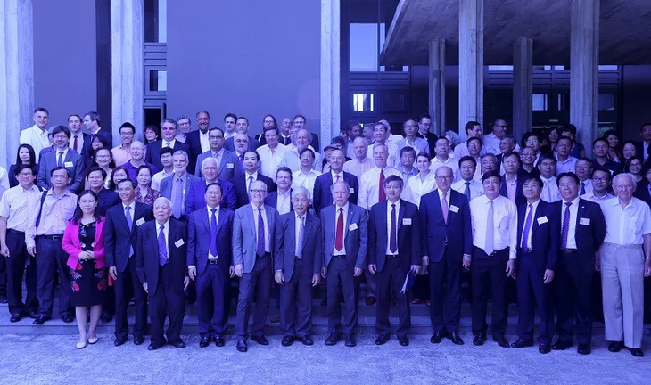 2 nhà khoa học đoạt giải Nobel dự Hội thảo quốc tế Khoa học để phát triển tại Việt Nam - Ảnh 3. 2 nhà khoa học đoạt giải Nobel dự Hội thảo quốc tế Khoa học để phát triển tại Việt Nam - Ảnh 3.