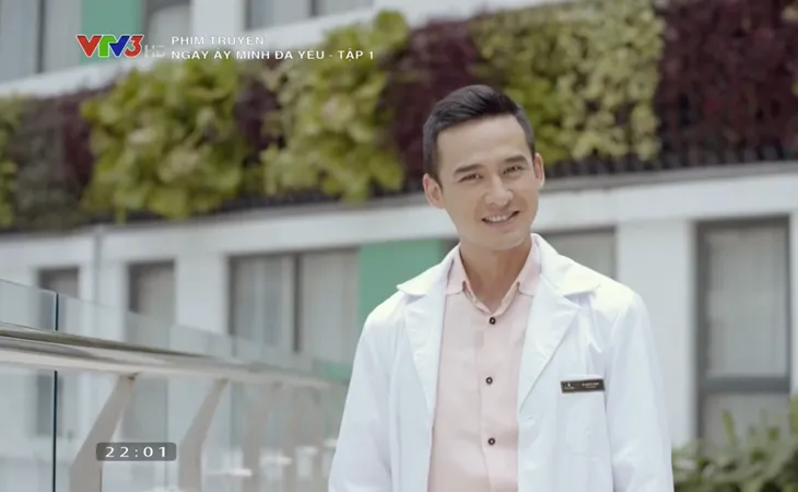 Ngày ấy mình đã yêu - Tập 1: Bắt tại trận bạn trai mới lăng nhăng, Hạ (Nhã Phương) va ngay bạn trai cũ - Ảnh 2. Ngày ấy mình đã yêu - Tập 1: Bắt tại trận bạn trai mới lăng nhăng, Hạ (Nhã Phương) va ngay bạn trai cũ - Ảnh 2.