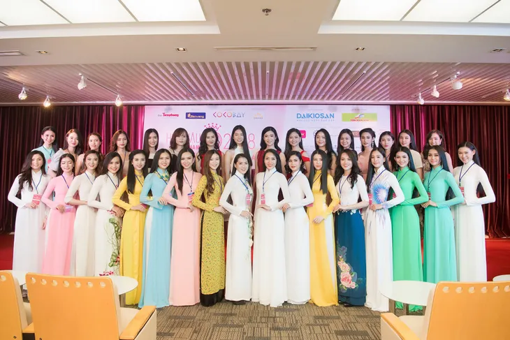 Lộ diện 31 người đẹp vào vòng chung khảo phía Nam Hoa hậu Việt Nam 2018 - Ảnh 1. Lộ diện 31 người đẹp vào vòng chung khảo phía Nam Hoa hậu Việt Nam 2018 - Ảnh 1.
