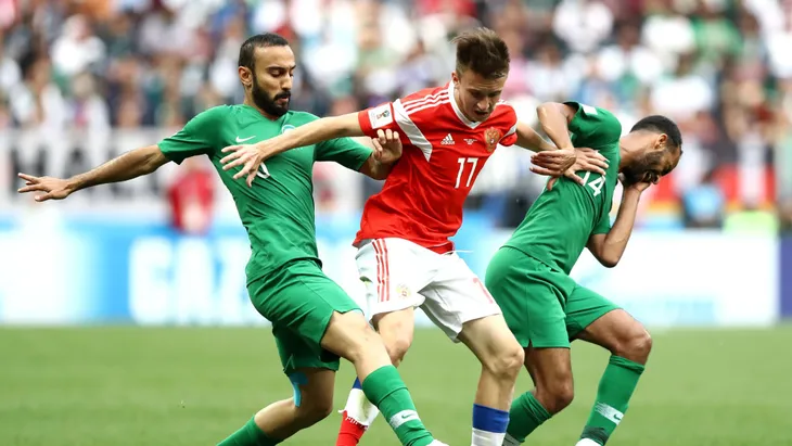 Những điều cần biết về ngôi sao mới nước Nga Aleksandr Golovin - Ảnh 1. Những điều cần biết về ngôi sao mới nước Nga Aleksandr Golovin - Ảnh 1.