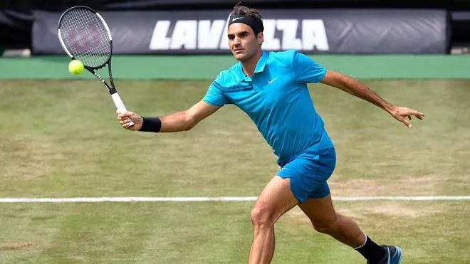 Bán kết Stuttgart mở rộng 2018: Ngược dòng thắng Nick Kyrgios, Roger Federer trở lại ngôi số 1 thế giới - Ảnh 3. Bán kết Stuttgart mở rộng 2018: Ngược dòng thắng Nick Kyrgios, Roger Federer trở lại ngôi số 1 thế giới - Ảnh 3.