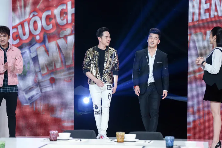 Cuộc chiến mỹ vị: Nhật Tinh Anh hội ngộ Ưng Hoàng Phúc - Ảnh 1. Cuộc chiến mỹ vị: Nhật Tinh Anh hội ngộ Ưng Hoàng Phúc - Ảnh 1.