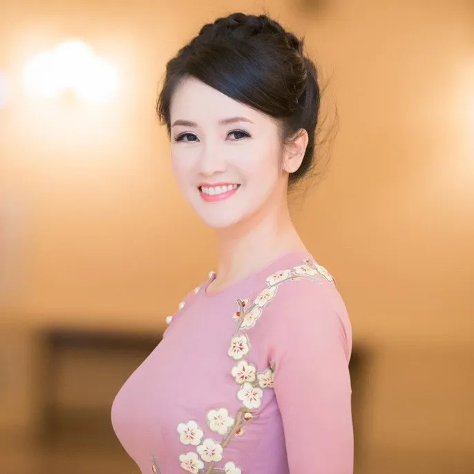 Nhiều người đẹp có nhan sắc không tuổi - Ảnh 12. Nhiều người đẹp có nhan sắc không tuổi - Ảnh 12.