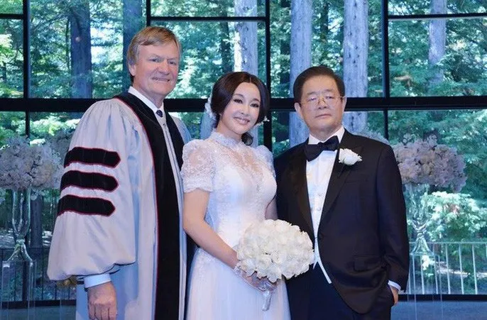 Nhiều người đẹp có nhan sắc không tuổi - Ảnh 6. Nhiều người đẹp có nhan sắc không tuổi - Ảnh 6.