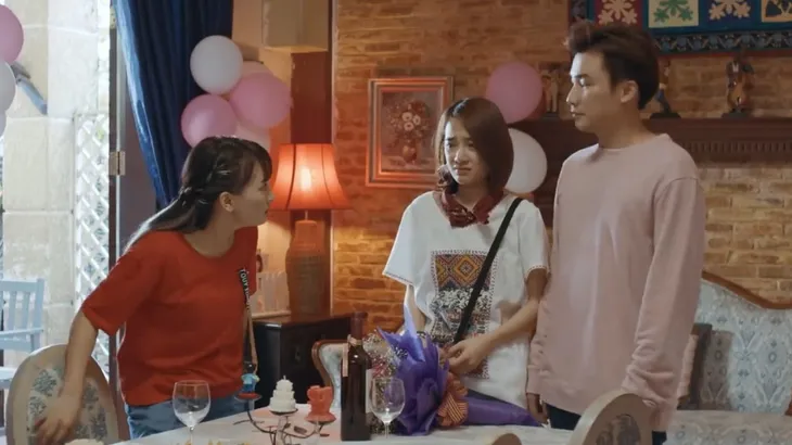 Ngày ấy mình đã yêu - Tập 3: Ngủ với bạn trai cũ, Hạ (Nhã Phương) bị nói là ngu không thể giải thích - Ảnh 2. Ngày ấy mình đã yêu - Tập 3: Ngủ với bạn trai cũ, Hạ (Nhã Phương) bị nói là ngu không thể giải thích - Ảnh 2.