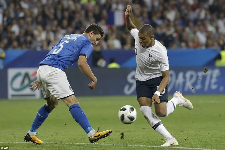 Kết quả giao hữu quốc tế rạng sáng ngày 02/6: ĐT Pháp 3-1 ĐT Italia - Ảnh 1. Kết quả giao hữu quốc tế rạng sáng ngày 02/6: ĐT Pháp 3-1 ĐT Italia - Ảnh 1.