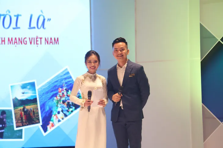 Chi đoàn Trung tâm Sản xuất phim truyền hình giành giải Đặc biệt cuộc thi ảnh Nghề báo trong tôi là... - Ảnh 6. Chi đoàn Trung tâm Sản xuất phim truyền hình giành giải Đặc biệt cuộc thi ảnh Nghề báo trong tôi là... - Ảnh 6.