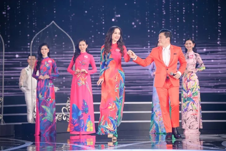 Lộ diện 19 cô gái vào Chung kết toàn quốc Hoa hậu Việt Nam 2018 - Ảnh 1. Lộ diện 19 cô gái vào Chung kết toàn quốc Hoa hậu Việt Nam 2018 - Ảnh 1.