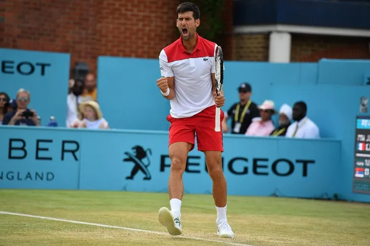 Chung kết Queens Club 2018: Djokovic bại trận trước Cilic - Ảnh 1. Chung kết Queens Club 2018: Djokovic bại trận trước Cilic - Ảnh 1.