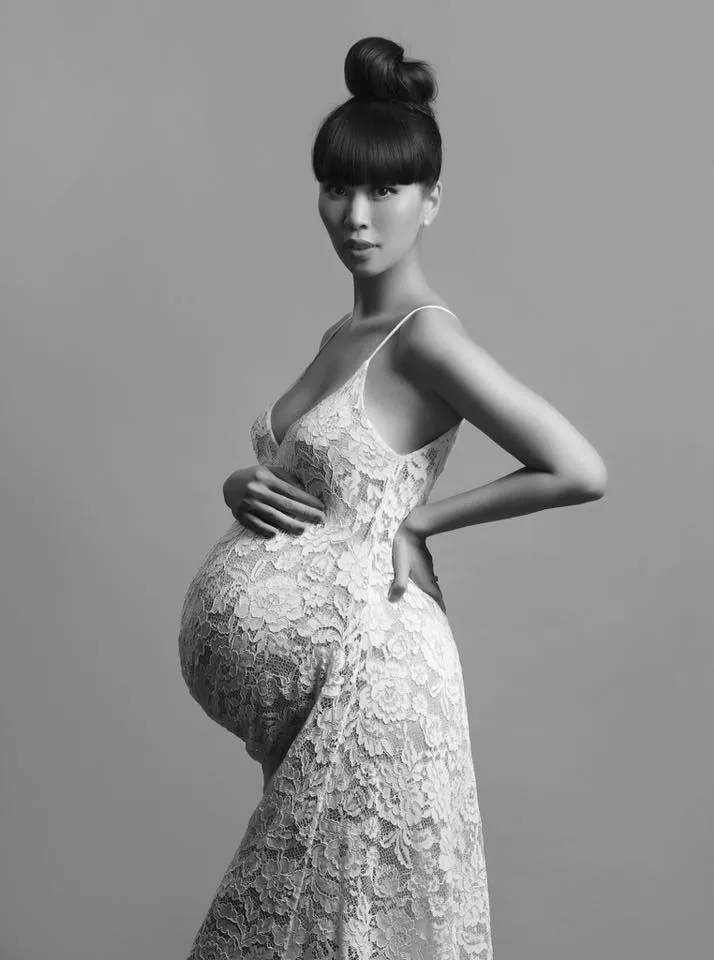 Siêu mẫu Hà Anh khoe ảnh con gái vừa sinh nặng 4,4 kg - Ảnh 7. Siêu mẫu Hà Anh khoe ảnh con gái vừa sinh nặng 4,4 kg - Ảnh 7.