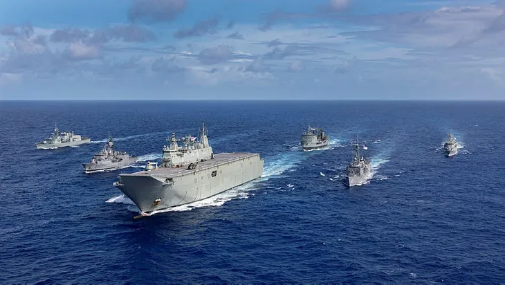 Tàu hải quân từ 25 nước đến Mỹ tập trận RIMPAC - Ảnh 2. Tàu hải quân từ 25 nước đến Mỹ tập trận RIMPAC - Ảnh 2.