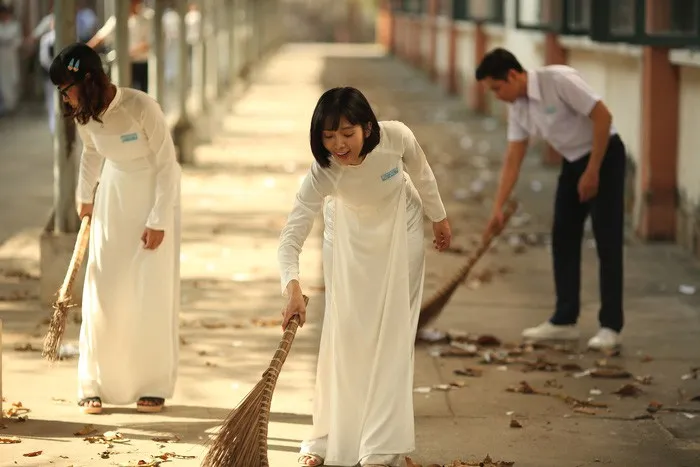Em gái mưa phiên bản điện ảnh: Không như kì vọng - Ảnh 3. Em gái mưa phiên bản điện ảnh: Không như kì vọng - Ảnh 3.