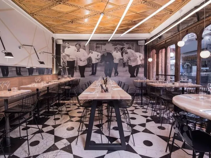 Đến Paris để thưởng thức ly rượu champagne hảo hạng - Ảnh 4. Đến Paris để thưởng thức ly rượu champagne hảo hạng - Ảnh 4.