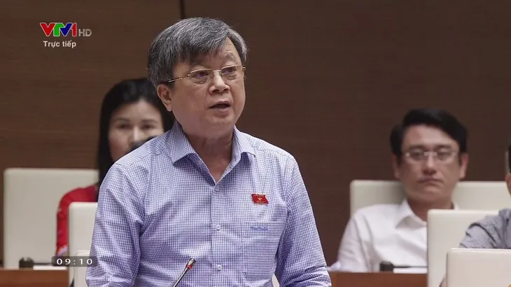 Nghi vấn chỉ định, dàn xếp đấu thầu các dự án giao thông: Bộ trưởng Nguyễn Văn Thể nói gì? - Ảnh 1. Nghi vấn chỉ định, dàn xếp đấu thầu các dự án giao thông: Bộ trưởng Nguyễn Văn Thể nói gì? - Ảnh 1.