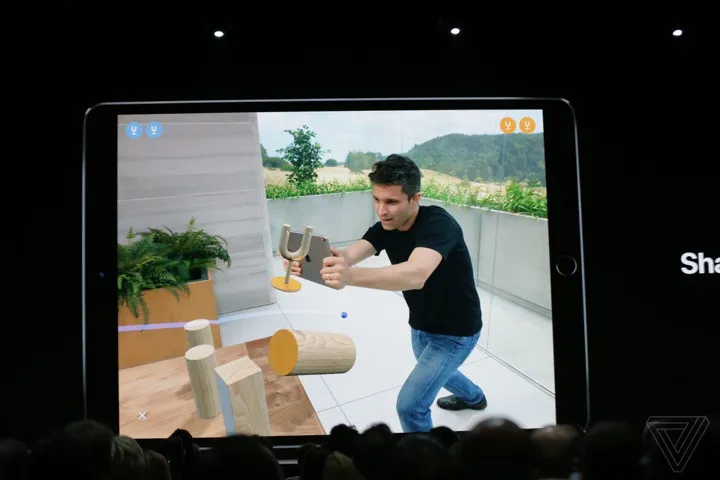 WWDC 2018: Apple trình làng iOS 12, macOS 10.14, watchOS 5 và Apple TV OS 12 - Ảnh 2. WWDC 2018: Apple trình làng iOS 12, macOS 10.14, watchOS 5 và Apple TV OS 12 - Ảnh 2.