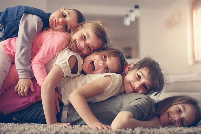 Trực tiếp Thế hệ số 18h30 (6/6): Làm sao để biến mùa hè thành cơ hội cho con tích lũy giá trị bản thân? - Ảnh 1.