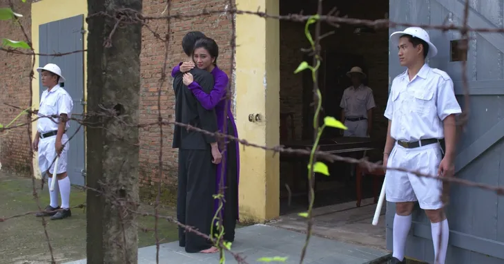 Mộng phù hoa - Tập cuối: Sau bao biến cố, Ba Trang cuối cùng cũng tìm về với Mân - Ảnh 8. Mộng phù hoa - Tập cuối: Sau bao biến cố, Ba Trang cuối cùng cũng tìm về với Mân - Ảnh 8.