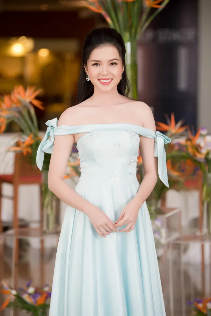 Dàn Hoa hậu, Á hậu hội ngộ khoe sắc ở buổi họp báo Hoa hậu Việt Nam 2018 - Ảnh 5. Dàn Hoa hậu, Á hậu hội ngộ khoe sắc ở buổi họp báo Hoa hậu Việt Nam 2018 - Ảnh 5.