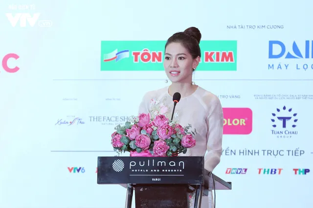 Dàn Hoa hậu, Á hậu hội ngộ khoe sắc ở buổi họp báo Hoa hậu Việt Nam 2018 - Ảnh 15. Dàn Hoa hậu, Á hậu hội ngộ khoe sắc ở buổi họp báo Hoa hậu Việt Nam 2018 - Ảnh 15.
