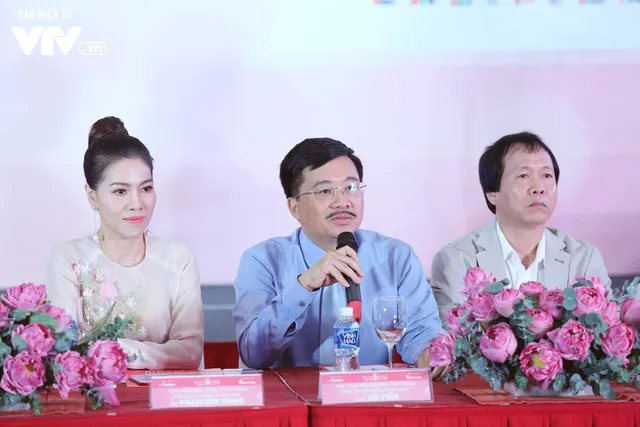 Dàn Hoa hậu, Á hậu hội ngộ khoe sắc ở buổi họp báo Hoa hậu Việt Nam 2018 - Ảnh 13. Dàn Hoa hậu, Á hậu hội ngộ khoe sắc ở buổi họp báo Hoa hậu Việt Nam 2018 - Ảnh 13.