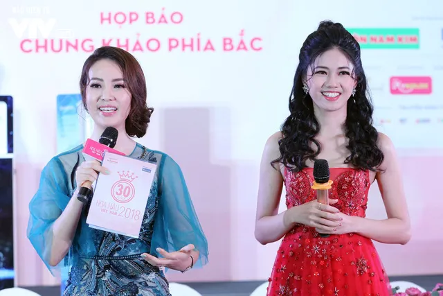 Dàn Hoa hậu, Á hậu hội ngộ khoe sắc ở buổi họp báo Hoa hậu Việt Nam 2018 - Ảnh 12. Dàn Hoa hậu, Á hậu hội ngộ khoe sắc ở buổi họp báo Hoa hậu Việt Nam 2018 - Ảnh 12.