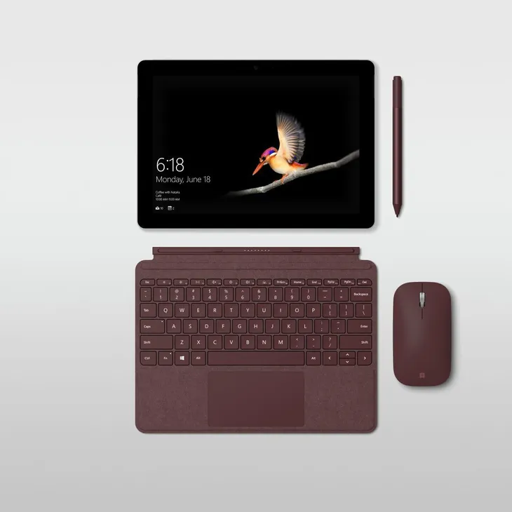 Surface Go - Đối thủ cạnh tranh của iPad và Galaxy Book đã chính thức trình làng - Ảnh 1. Surface Go - Đối thủ cạnh tranh của iPad và Galaxy Book đã chính thức trình làng - Ảnh 1.