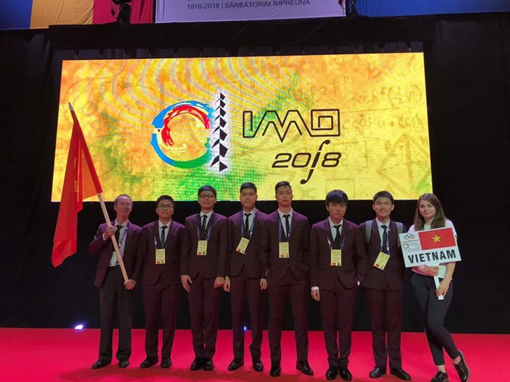 Năm 2018: Đoàn thí sinh Việt Nam giành 13 HCV, 14 HCB, 11 HCĐ Olympic - Ảnh 1.