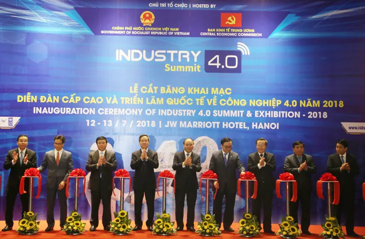 CMCN 4.0 ở Việt Nam: Phát triển nhảy vọt hay tụt hậu ngày càng xa? - Ảnh 3. CMCN 4.0 ở Việt Nam: Phát triển nhảy vọt hay tụt hậu ngày càng xa? - Ảnh 3.