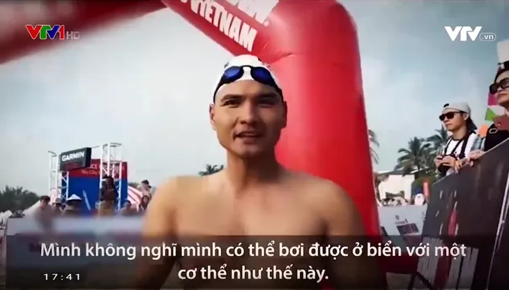 Nghị lực phi thường của chàng kình ngư không chân Nguyễn Hồng Lợi - Ảnh 4. Nghị lực phi thường của chàng kình ngư không chân Nguyễn Hồng Lợi - Ảnh 4.