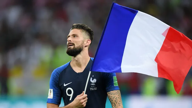 Pháp vô địch: HLV Deschamps làm nên lịch sử, Mbappe xứng danh tiểu Pele và tuyệt vời tinh thần Croatia - Ảnh 5. Pháp vô địch: HLV Deschamps làm nên lịch sử, Mbappe xứng danh tiểu Pele và tuyệt vời tinh thần Croatia - Ảnh 5.