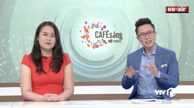 Lê Hương Giang - Nữ MC khiếm thị đầu tiên của Đài Truyền hình Việt Nam - Ảnh 2. Lê Hương Giang - Nữ MC khiếm thị đầu tiên của Đài Truyền hình Việt Nam - Ảnh 2.