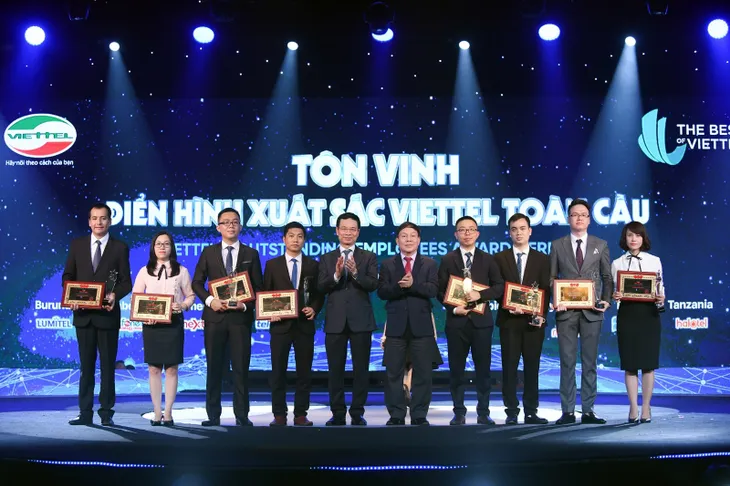 Chủ tịch Viettel: Vượt lên định kiến để có sản phẩm tầm cỡ thế giới - Ảnh 2. Chủ tịch Viettel: Vượt lên định kiến để có sản phẩm tầm cỡ thế giới - Ảnh 2.