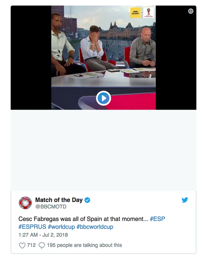FIFA World Cup™ 2018: Cựu sao TBN gây sốt với hành động không thể tin được trên sóng truyền hình - Ảnh 1. FIFA World Cup™ 2018: Cựu sao TBN gây sốt với hành động không thể tin được trên sóng truyền hình - Ảnh 1.