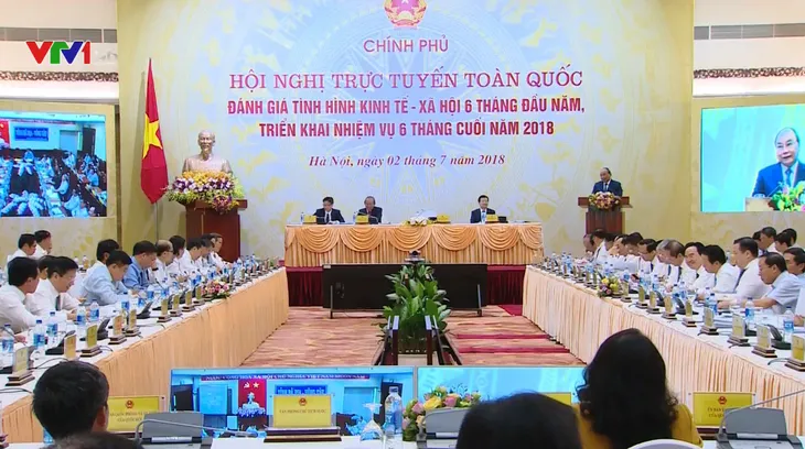 Thủ tướng Nguyễn Xuân Phúc: “Các bộ, ngành cần cải cách mạnh mẽ hơn nữa” - Ảnh 2. Thủ tướng Nguyễn Xuân Phúc: “Các bộ, ngành cần cải cách mạnh mẽ hơn nữa” - Ảnh 2.