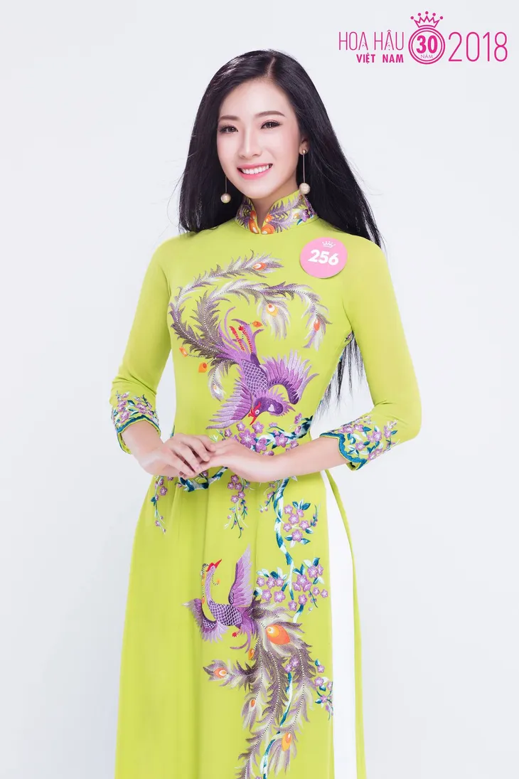 Ngắm nhan sắc 25 thí sinh đại diện phía Bắc lọt vào chung kết toàn quốc Hoa hậu Việt Nam 2018 - Ảnh 15. Ngắm nhan sắc 25 thí sinh đại diện phía Bắc lọt vào chung kết toàn quốc Hoa hậu Việt Nam 2018 - Ảnh 15.