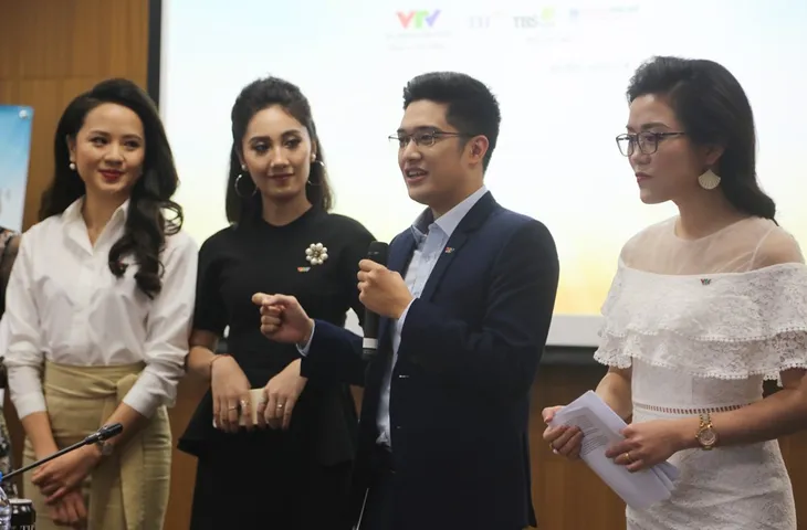Chào buổi sáng phiên bản mới có gì đặc biệt? - Ảnh 6. Chào buổi sáng phiên bản mới có gì đặc biệt? - Ảnh 6.