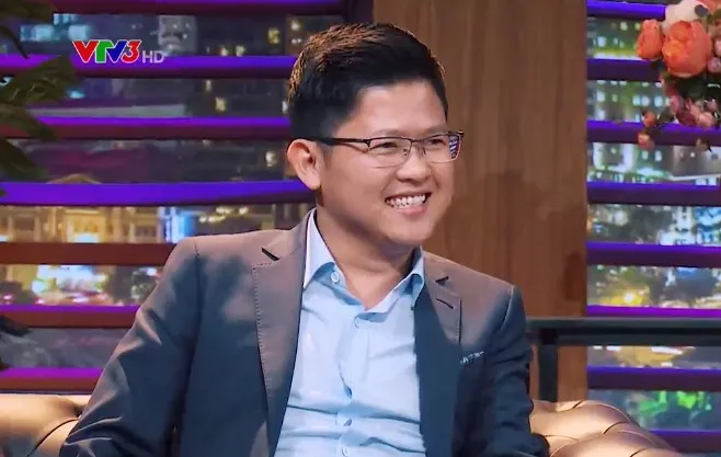 Shark Dzung Nguyễn thích thú hát Baby Shark tại Shark Tank Việt Nam - Ảnh 4. Shark Dzung Nguyễn thích thú hát Baby Shark tại Shark Tank Việt Nam - Ảnh 4.