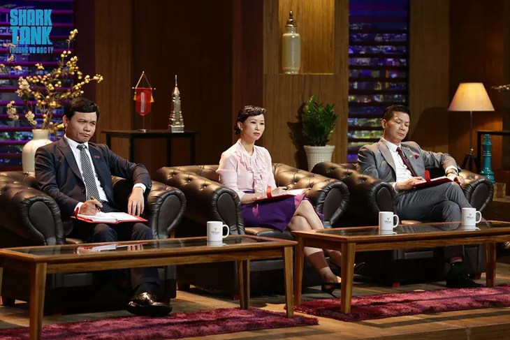 Shark Tank Việt Nam: Khởi nghiệp ở tuổi 53, nhà khoa học bất đắc dĩ gọi thành công 1 triệu USD - Ảnh 2. Shark Tank Việt Nam: Khởi nghiệp ở tuổi 53, nhà khoa học bất đắc dĩ gọi thành công 1 triệu USD - Ảnh 2.